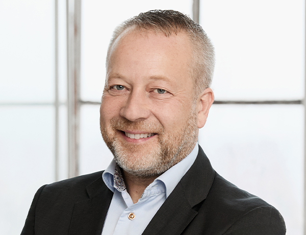 Headshot of Björn Elmberg