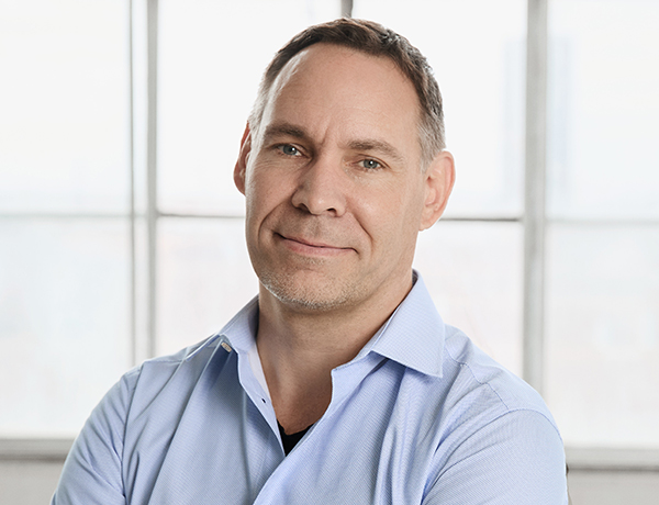 Headshot of Dan Andersson