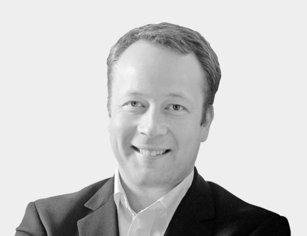 Headshot of Björn Elmberg