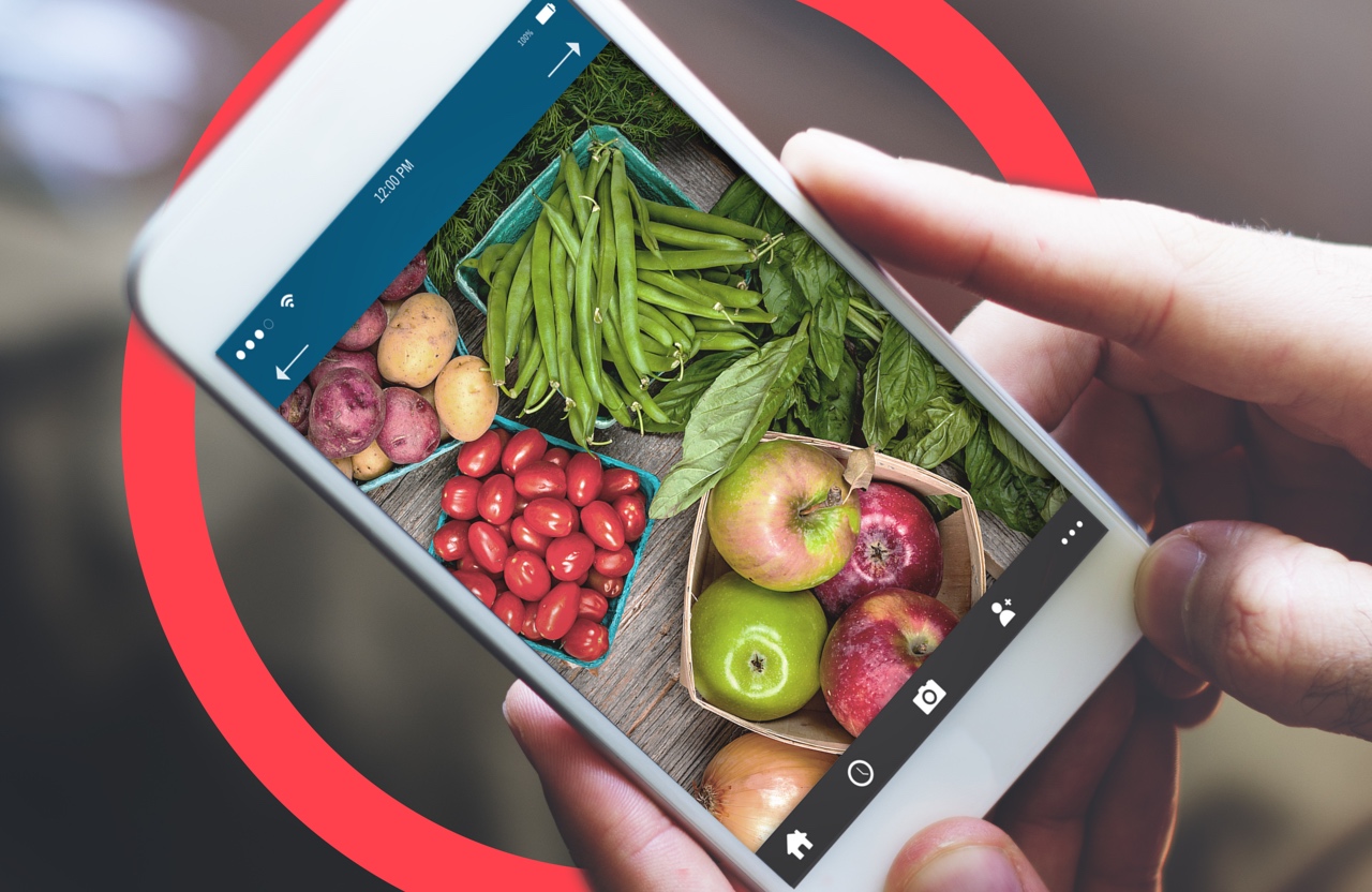 Mobile with veggies image