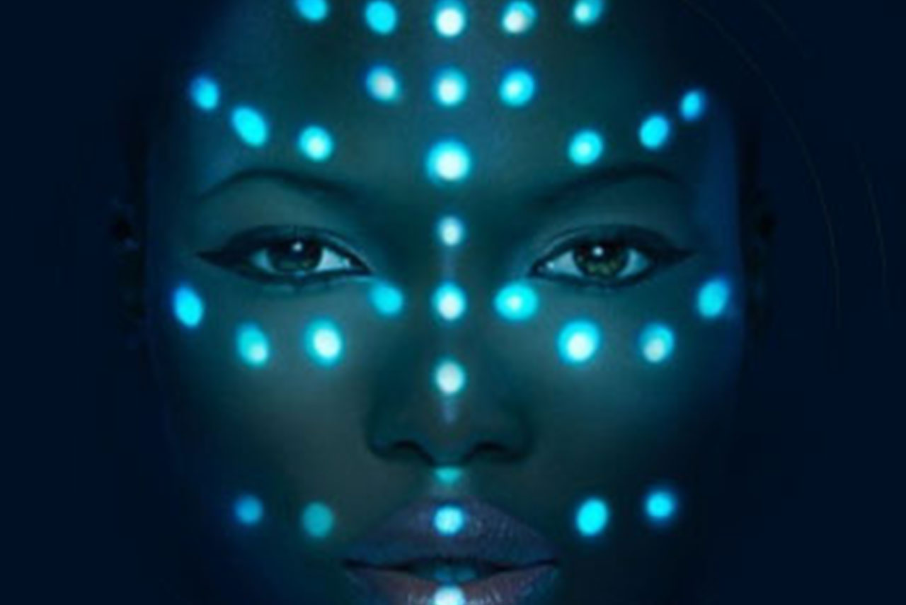 note that this is a decorative image and the Alt-Tag will be blank